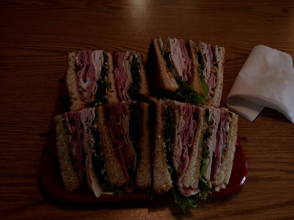 Refuel Sandwiches & More | restaurant | 2 Van Buren Blvd, Guilderland, NY 12084, USA | 5188613287 OR +1 518-861-3287