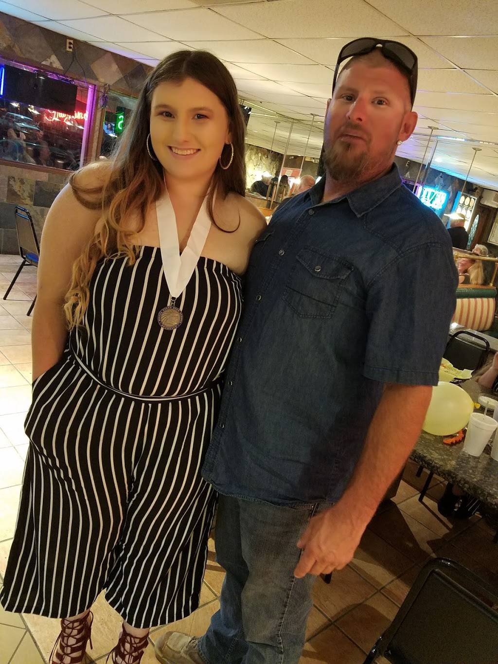 Grazianos Pizza Restaurant | restaurant | 11042 Limonite Ave, Mira Loma, CA 91752, USA | 9513713333 OR +1 951-371-3333