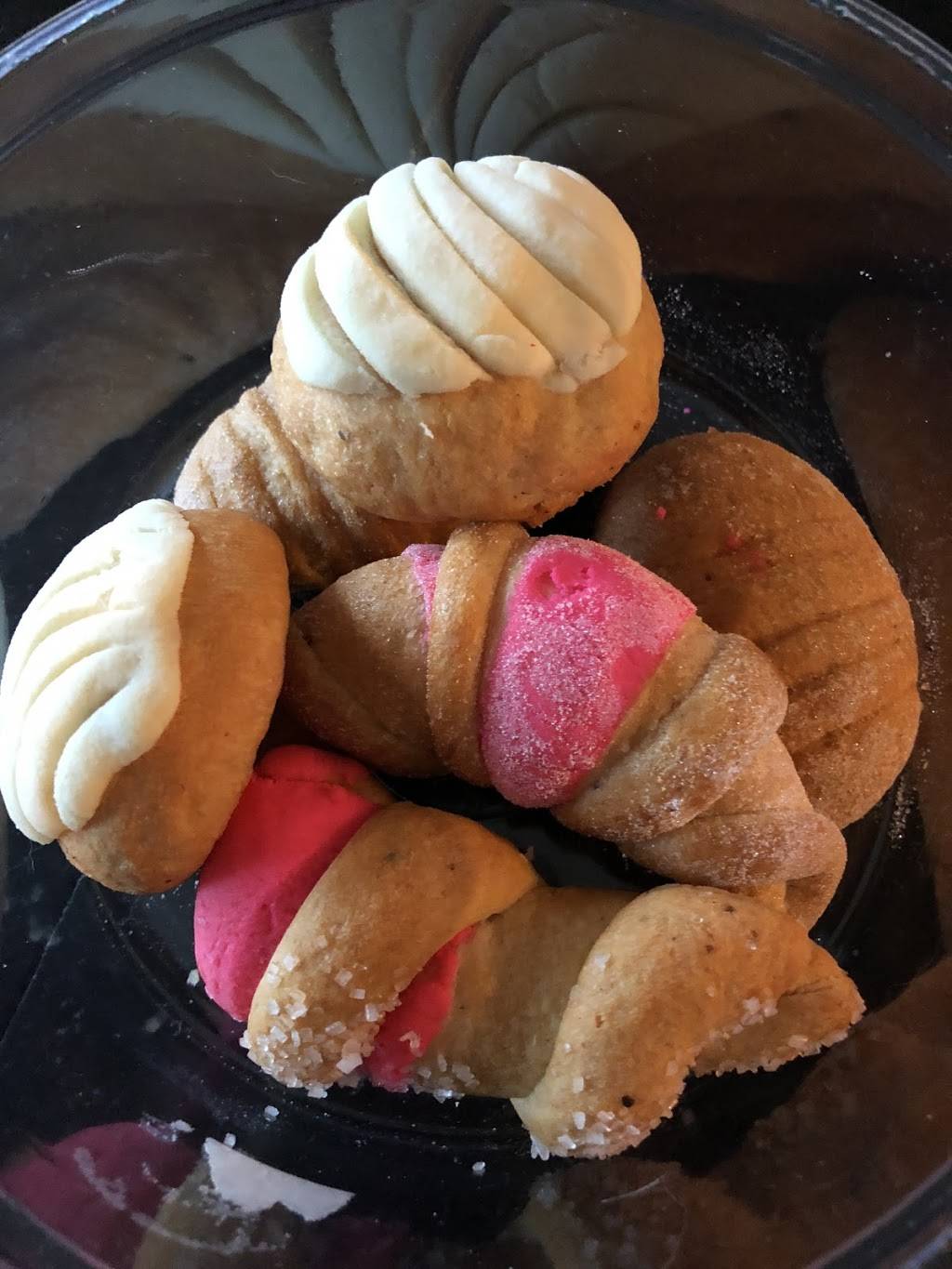 Chavez Supermarket | bakery | 24601 Mission Blvd, Hayward, CA 94544, USA | 5108889878 OR +1 510-888-9878