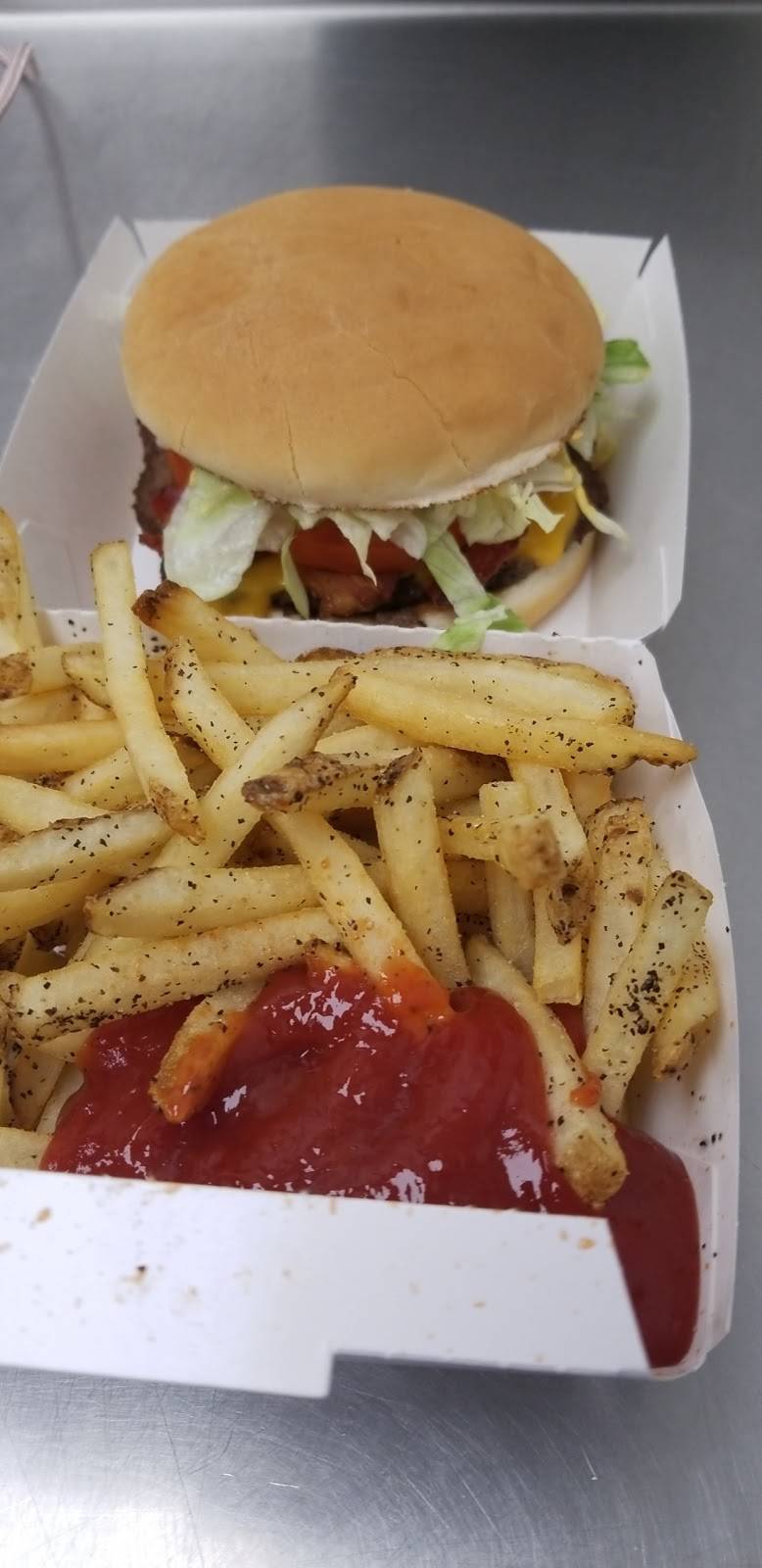 A&W | restaurant | 2949 N Toltec Rd, Eloy, AZ 85131, USA | 5204667363 OR +1 520-466-7363