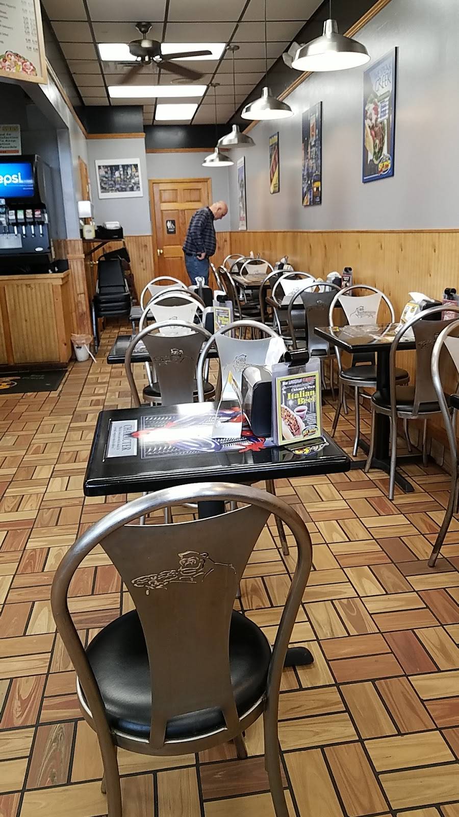 Larrys Giant Subs | restaurant | 12C Euharlee Rd SW, Cartersville, GA 30120, USA | 6783352199 OR +1 678-335-2199