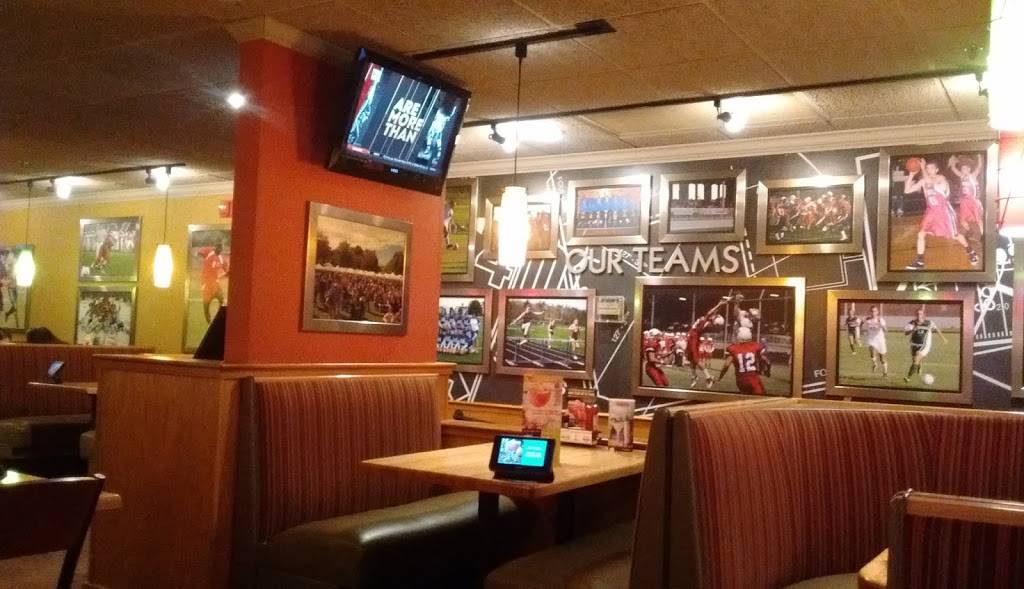 Applebees Grill + Bar | restaurant | 581 2nd St Shops, Manchester, NH 03102, USA | 6036411000 OR +1 603-641-1000