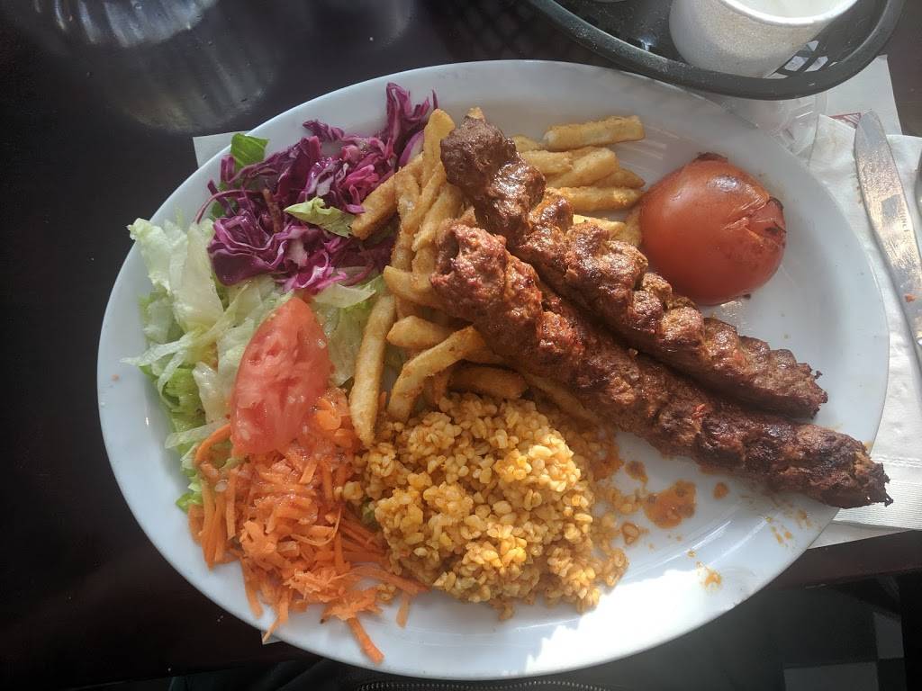 TGv istanbul jean talon | restaurant | 4745 Rue Jean-Talon, Saint-Léonard, QC H1S 1K4, Canada | 4383873990 OR +1 438-387-3990