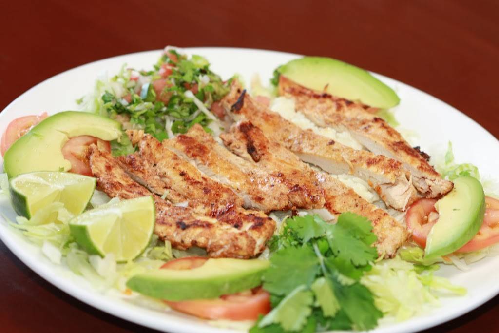 El Rey Del Pollo (King of the Chicken) | restaurant | 5111 Central Ave, Charlotte, NC 28205, USA | 7045353131 OR +1 704-535-3131