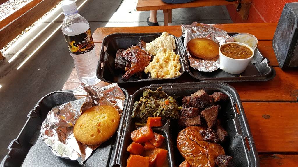 John Mulls Meats & Road Kill Grill | restaurant | 3730 Thom Blvd, Las Vegas, NV 89130, USA | 7026451200 OR +1 702-645-1200