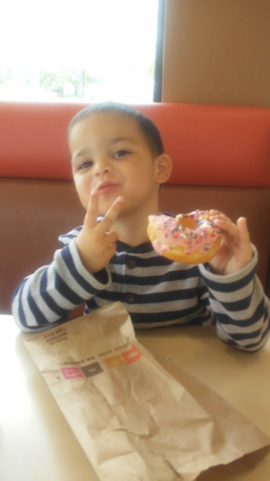 Dunkin | bakery | 1329 E Oak St, Arcadia, FL 34266, USA | 8634941040 OR +1 863-494-1040