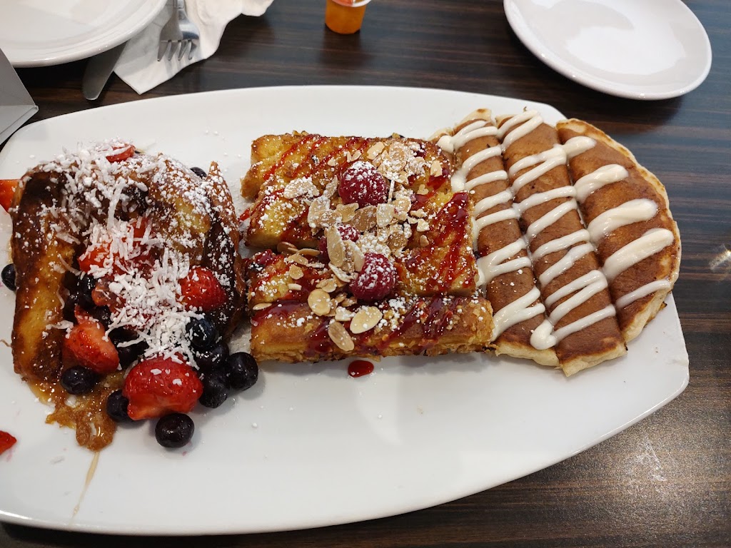 Broken Yolk Cafe | restaurant | 1731 E 16th St, Yuma, AZ 85365, USA | 9289859655 OR +1 928-985-9655