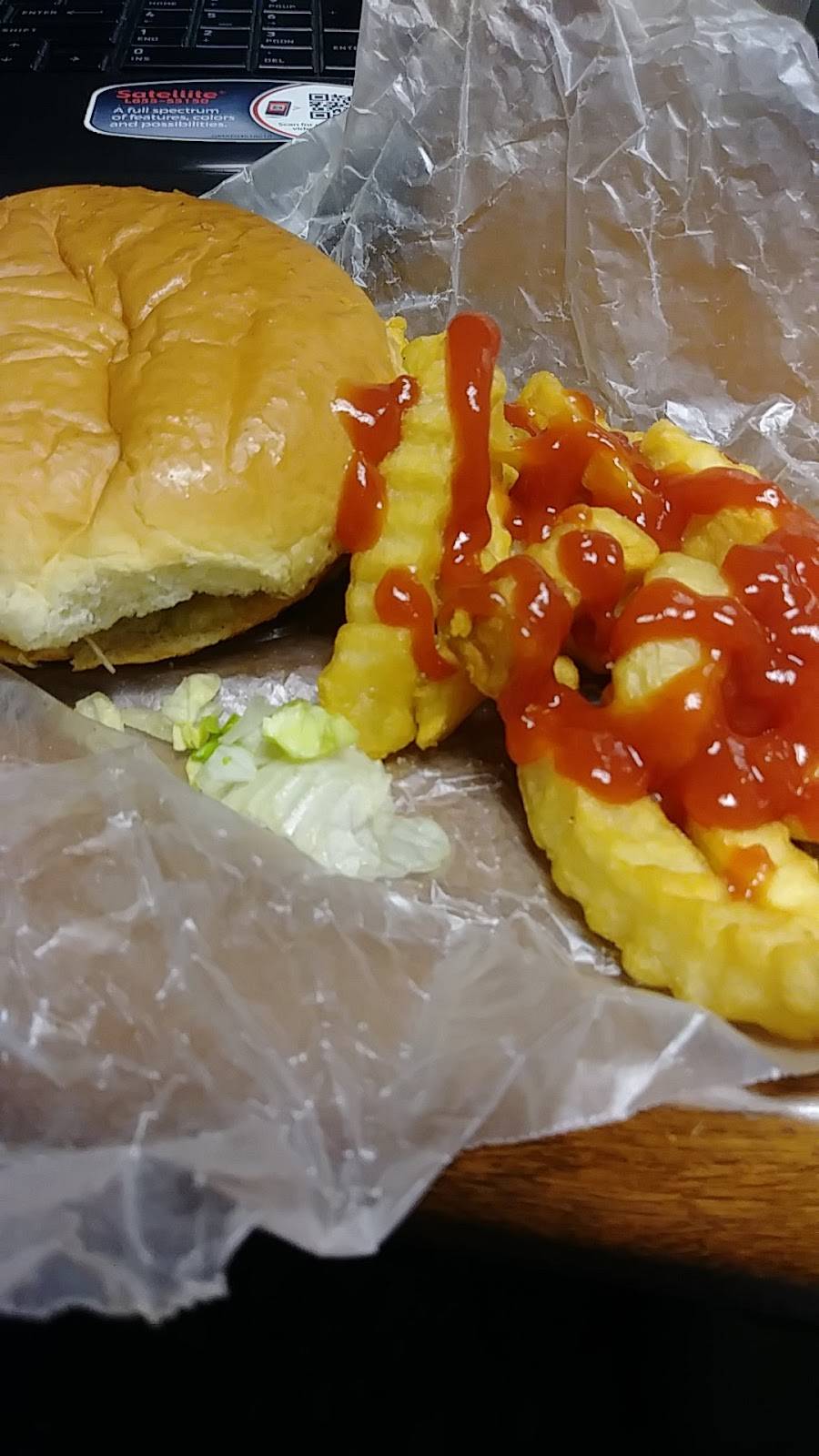 A & A Drive In | restaurant | 4103 W Commerce St, San Antonio, TX 78207, USA | 2103307440 OR +1 210-330-7440