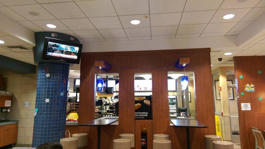 McDonalds | cafe | 439 E, IL-19, Roselle, IL 60172, USA | 6305298208 OR +1 630-529-8208
