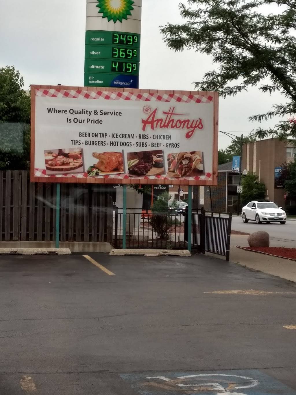 A V Anthonys Restaurant | restaurant | 4720 W 63rd St, Chicago, IL 60629, USA | 7735857180 OR +1 773-585-7180