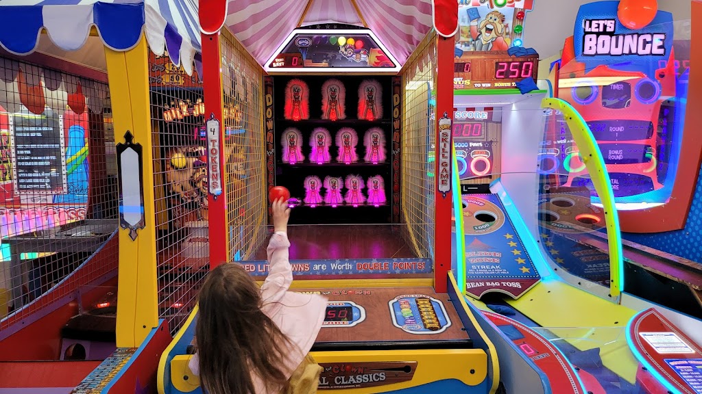 Fun-Land Arcade & Snack Bar | restaurant | 14510 Front Beach Rd, Panama City Beach, FL 32413, USA | 8502343693 OR +1 850-234-3693