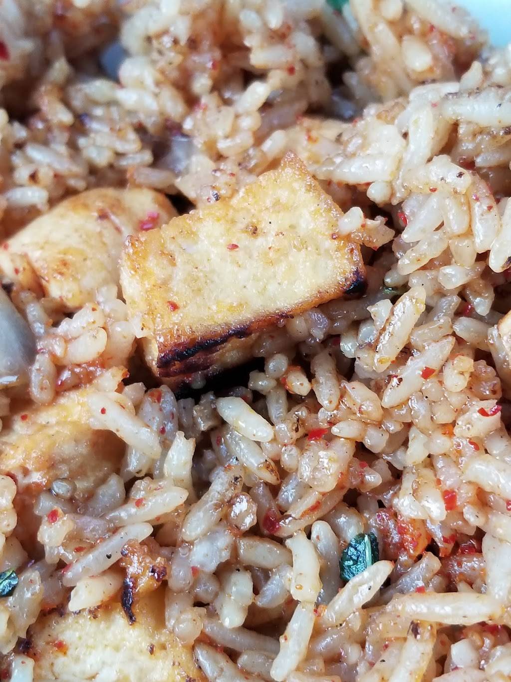 Hang Out | restaurant | 4869 S Bradley Rd # 122, Santa Maria, CA 93455, USA | 8059343088 OR +1 805-934-3088