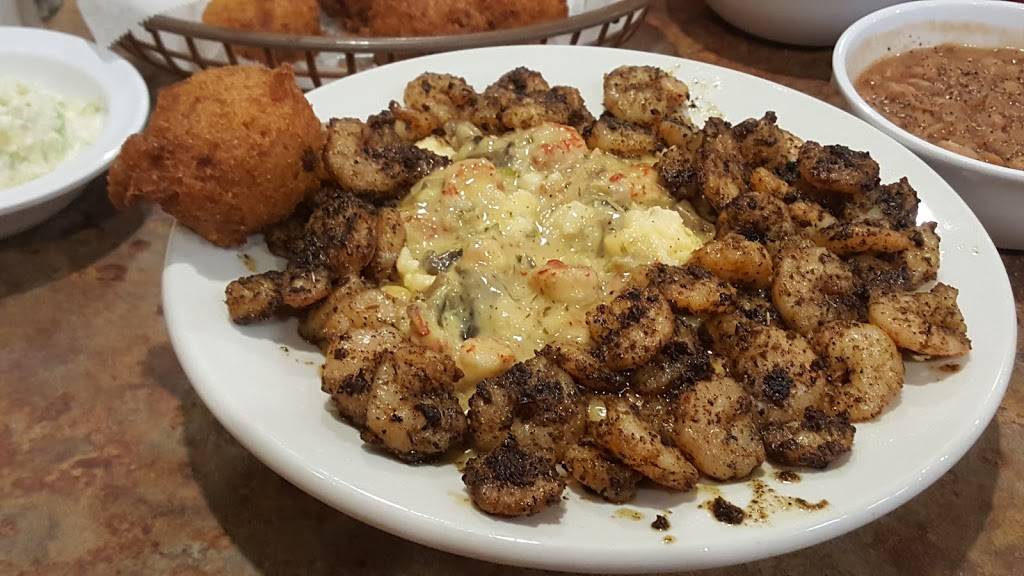 Catfish Cabin | restaurant | 8524 US-431, Albertville, AL 35950, USA | 2568788170 OR +1 256-878-8170