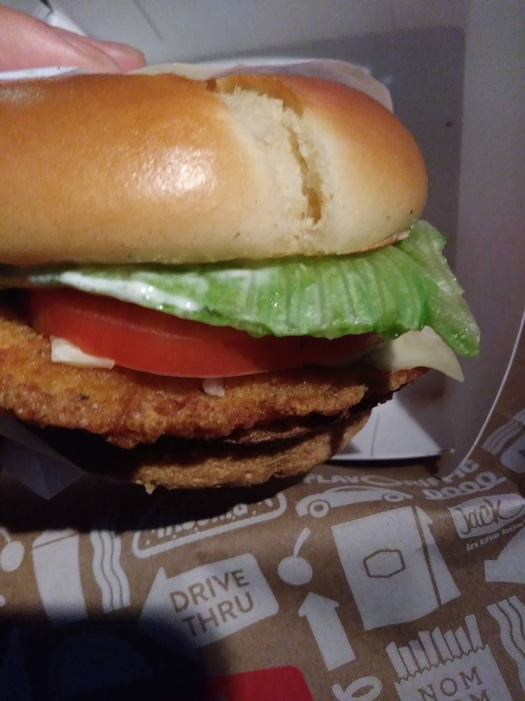 Jack in the Box | restaurant | 2720 W Northwest Hwy, Dallas, TX 75220, USA | 2143529049 OR +1 214-352-9049