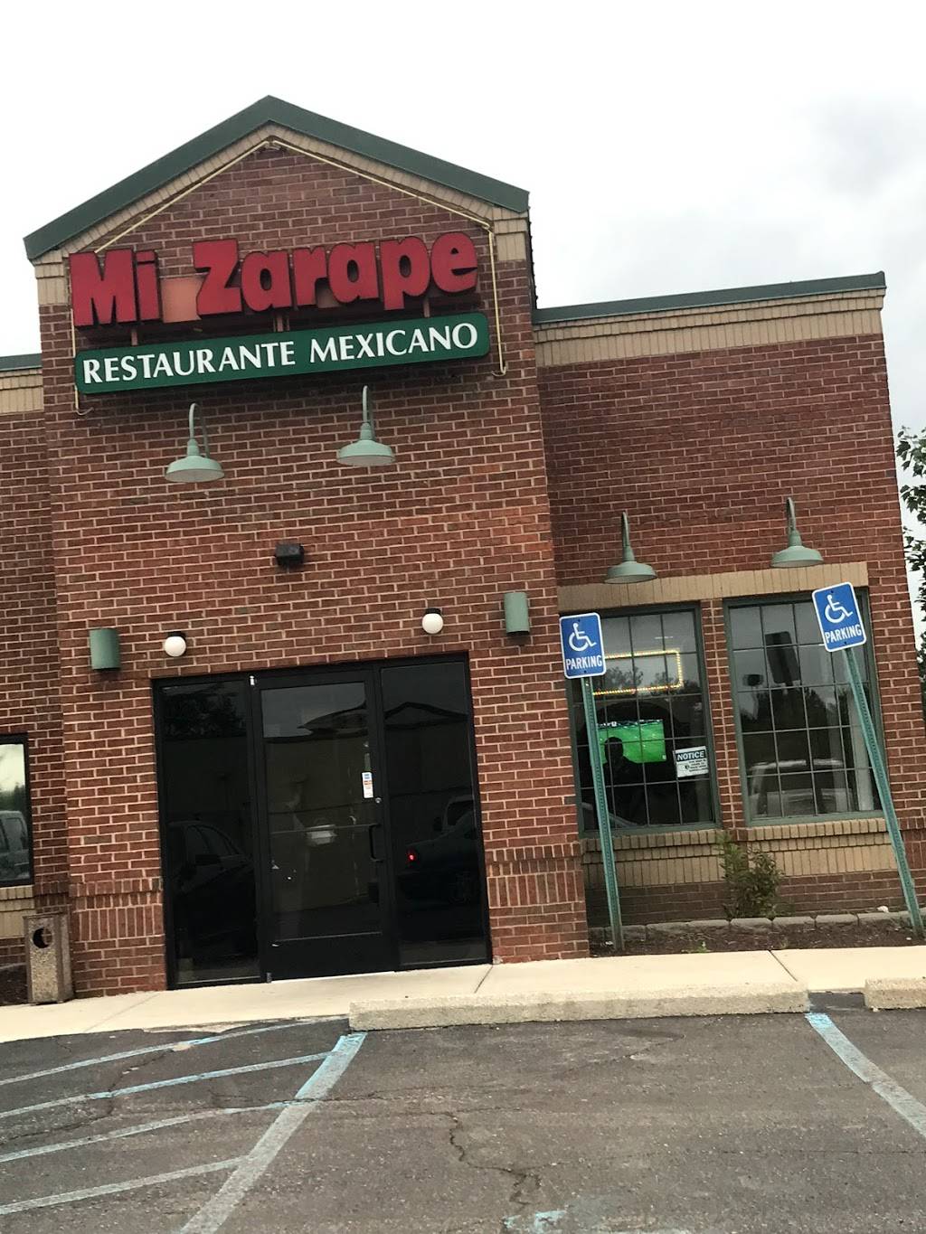 EL TORO BAR AND GRILL | restaurant | 3800 Centerpoint Pkwy, Pontiac, MI 48341, USA | 2484548608 OR +1 248-454-8608