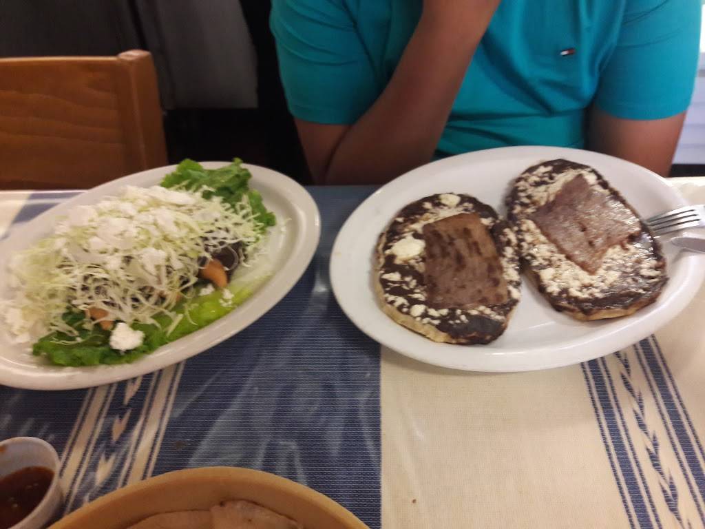 Gish Bac | restaurant | 4163 W Washington Blvd, Los Angeles, CA 90018, USA | 3237375050 OR +1 323-737-5050