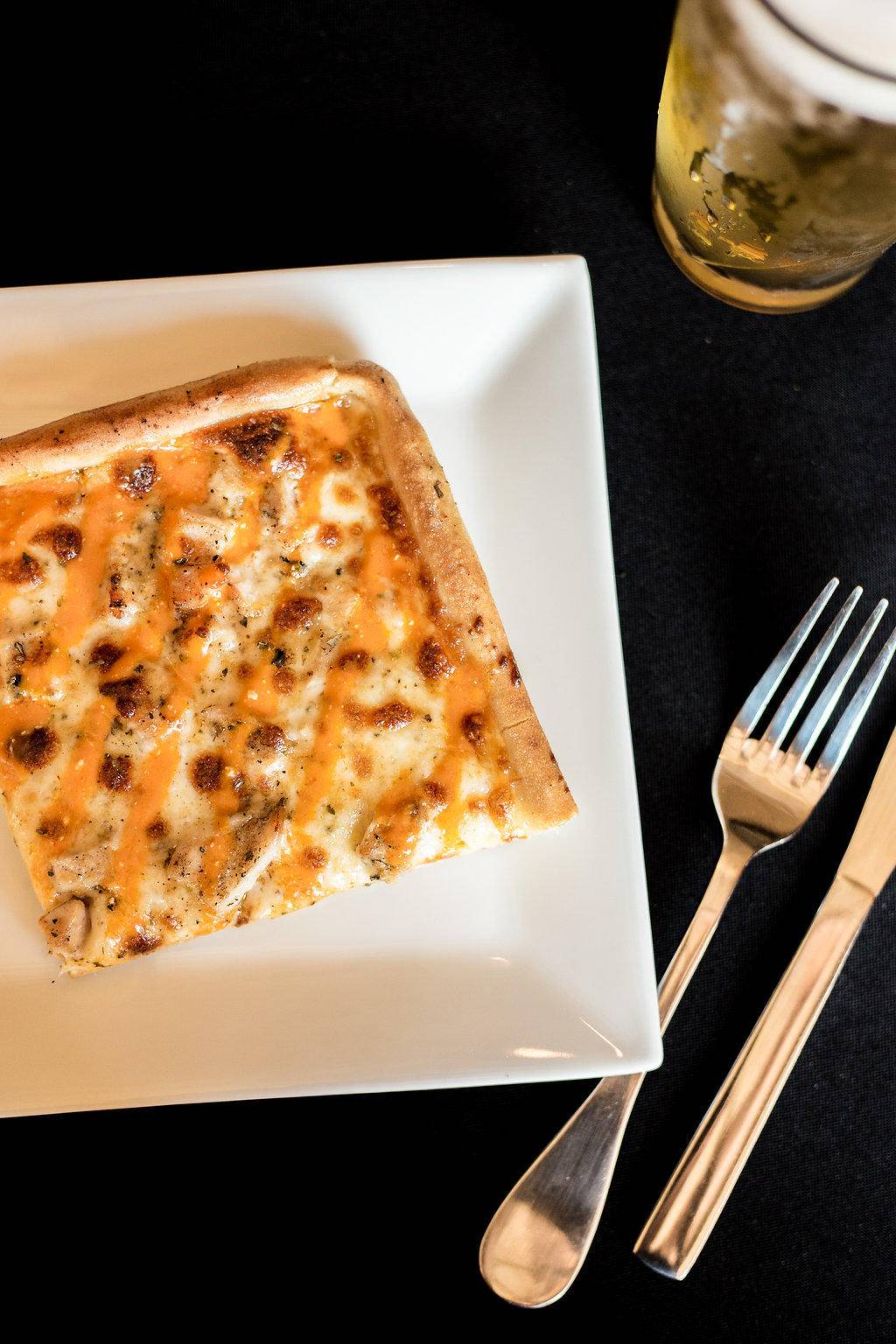 Santuccis Original Square Pizza | restaurant | 6164 Ridge Ave, Philadelphia, PA 19128, USA | 2672893000 OR +1 267-289-3000