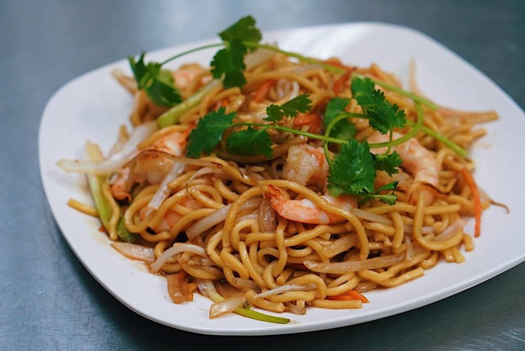 Bamboo Pho & Tea Restaurant | restaurant | 4401 Carlisle Pike ste f, Camp Hill, PA 17011, USA | 7175258099 OR +1 717-525-8099