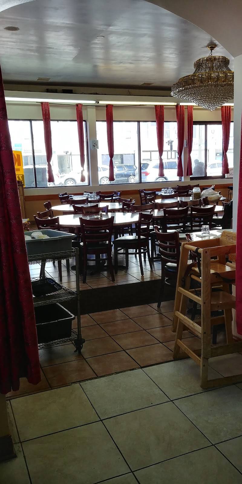 Khan Barbeque Restaurant | restaurant | 2401 W Devon Ave, Chicago, IL 60659, USA | 7732748600 OR +1 773-274-8600