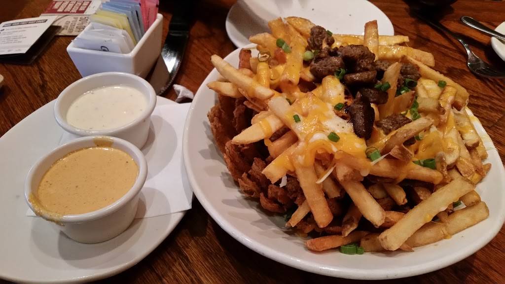 Outback Steakhouse | restaurant | 275 N Main St, Bellingham, MA 02019, USA | 5089669333 OR +1 508-966-9333