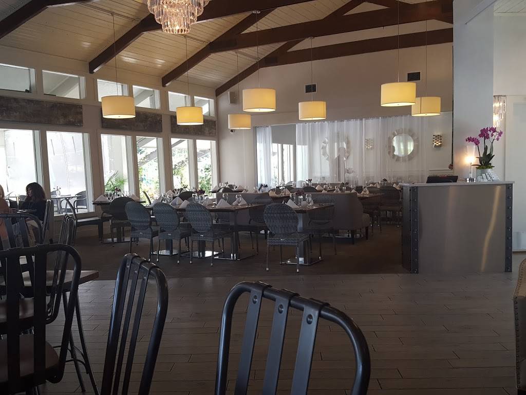 3 Palms Grille | night club | 254 Alta Mar Dr, Ponte Vedra Beach, FL 32082, USA | 9046862128 OR +1 904-686-2128