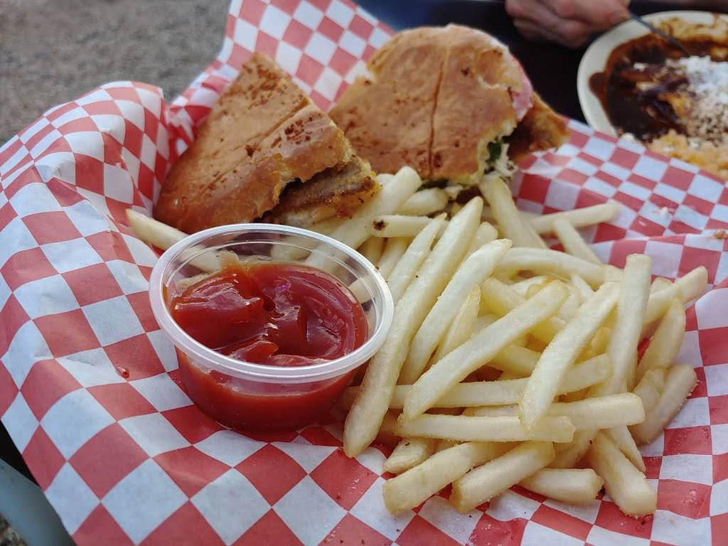 El Antojo Poblano en Tucson | restaurant | 1114 W St Mary’s Rd, Tucson, AZ 85745, USA | 5204065905 OR +1 520-406-5905