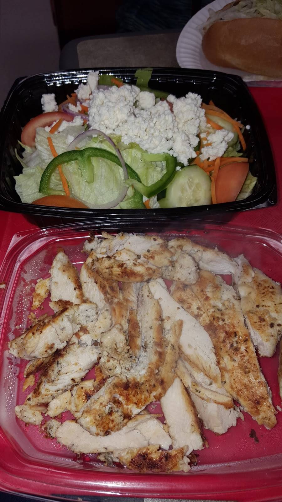 Crossroads Pizza | meal takeaway | 6 Merrill St #9, Salisbury, MA 01952, USA | 9784650555 OR +1 978-465-0555