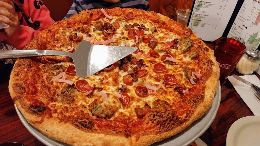 Nicolosis Italian Restaurant | restaurant | 7005 Navajo Rd, San Diego, CA 92119, USA | 6194615757 OR +1 619-461-5757