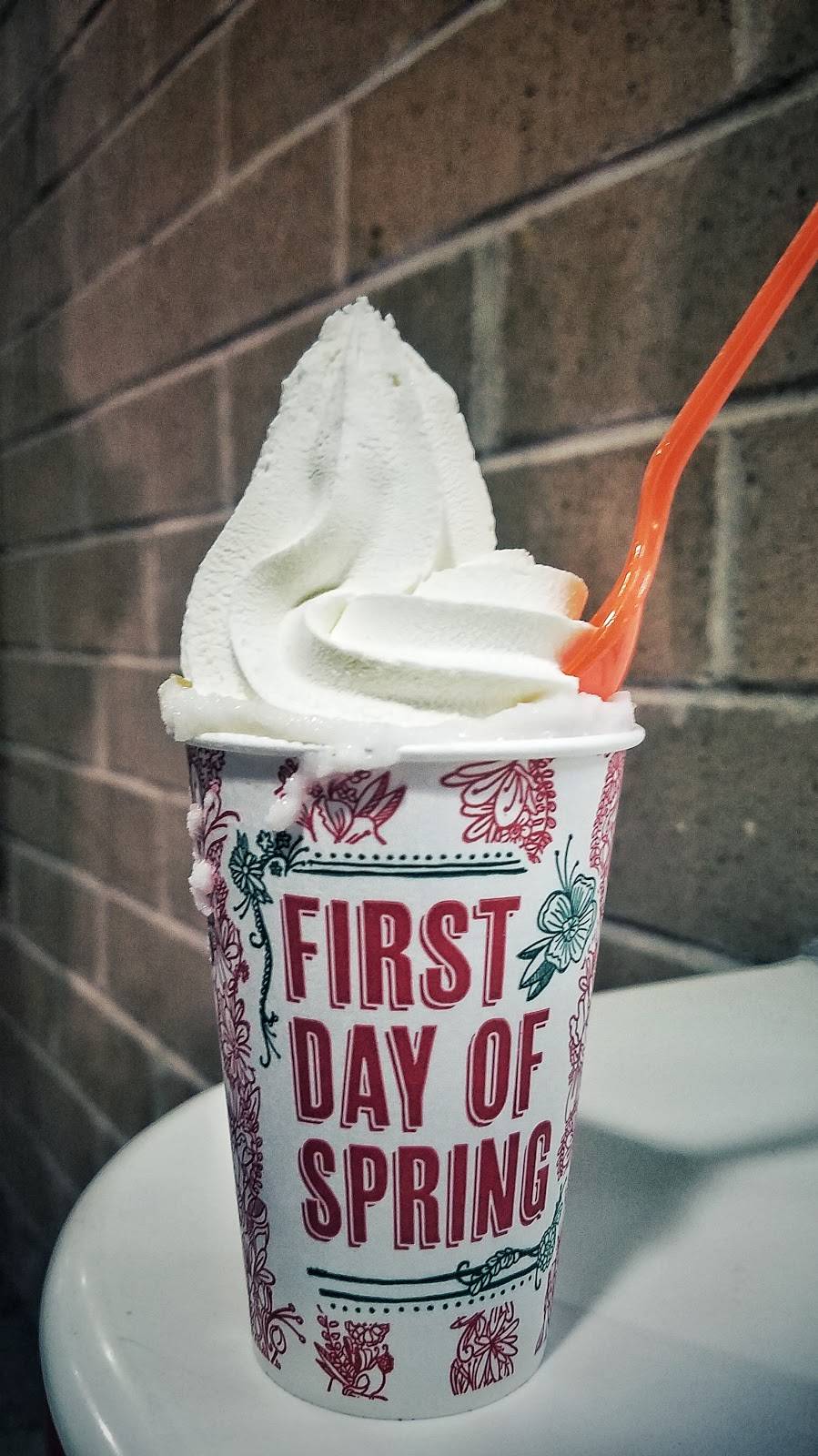 Ritas Italian Ice & Frozen Custard | restaurant | 453 N 3rd St, Oxford, PA 19363, USA | 6109322523 OR +1 610-932-2523