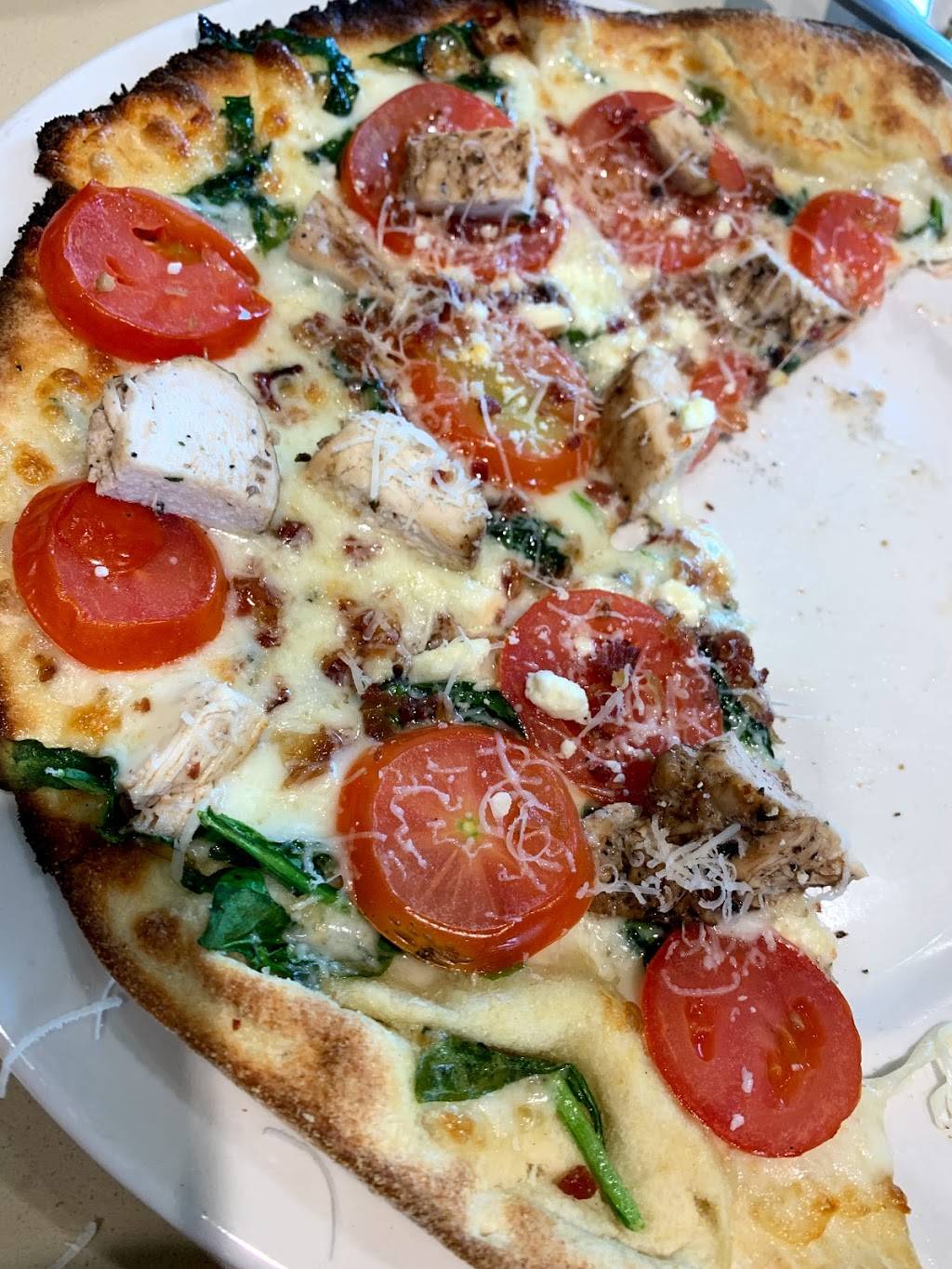 Brixx - Green Hills | restaurant | 2035 Richard Jones Rd, Nashville, TN 37215, USA | 6156781066 OR +1 615-678-1066