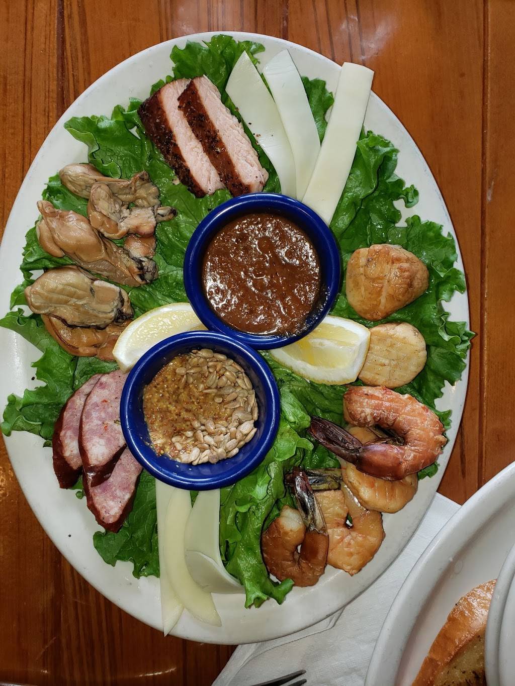 Warren House Pub | restaurant | 3301 S Hemlock St, Cannon Beach, OR 97110, USA | 5034361130 OR +1 503-436-1130