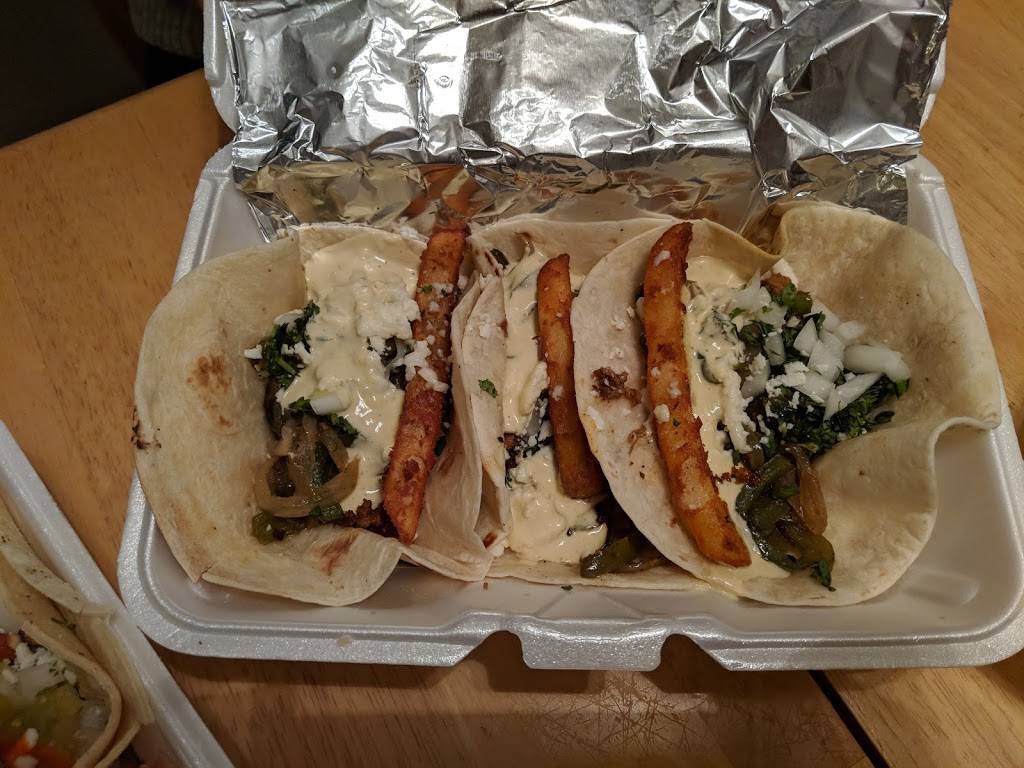 Fired Up Taco Shop | restaurant | 10917 Prospect Rd, Strongsville, OH 44149, USA | 4408791458 OR +1 440-879-1458