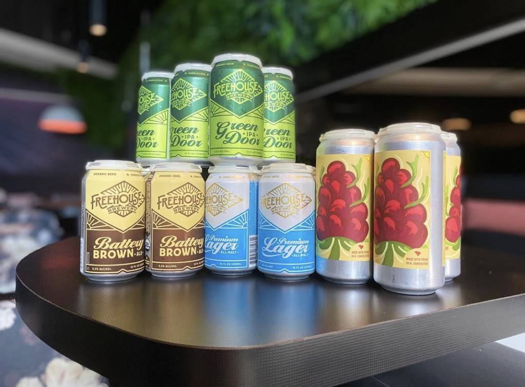 Neon Tiger | restaurant | 654 King St, Charleston, SC 29403, USA | 8436403902 OR +1 843-640-3902