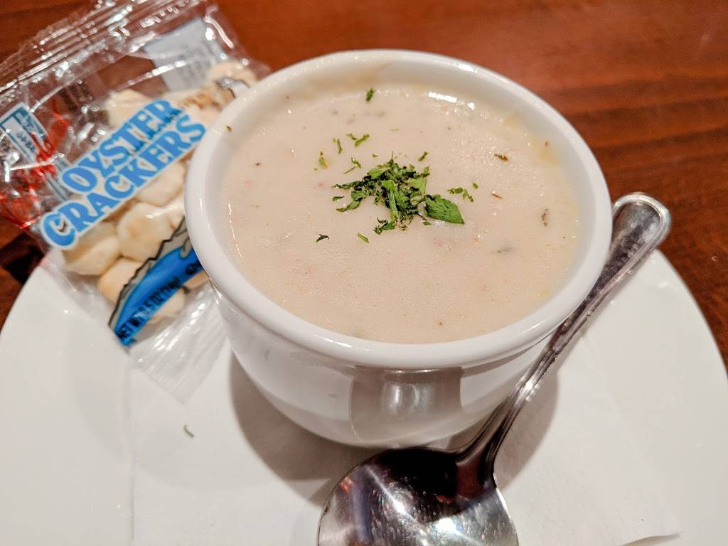 Big Fish Grill | restaurant | 10426 Northup Way, Kirkland, WA 98033, USA | 4258272722 OR +1 425-827-2722