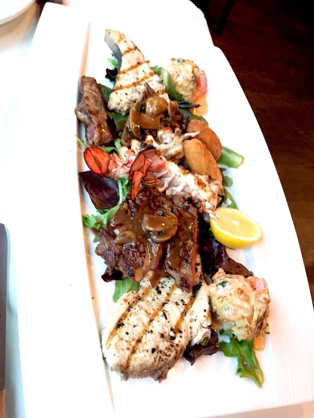 Villa Vito | restaurant | 315 Alumni Ave, Harleysville, PA 19438, USA | 2152569700 OR +1 215-256-9700