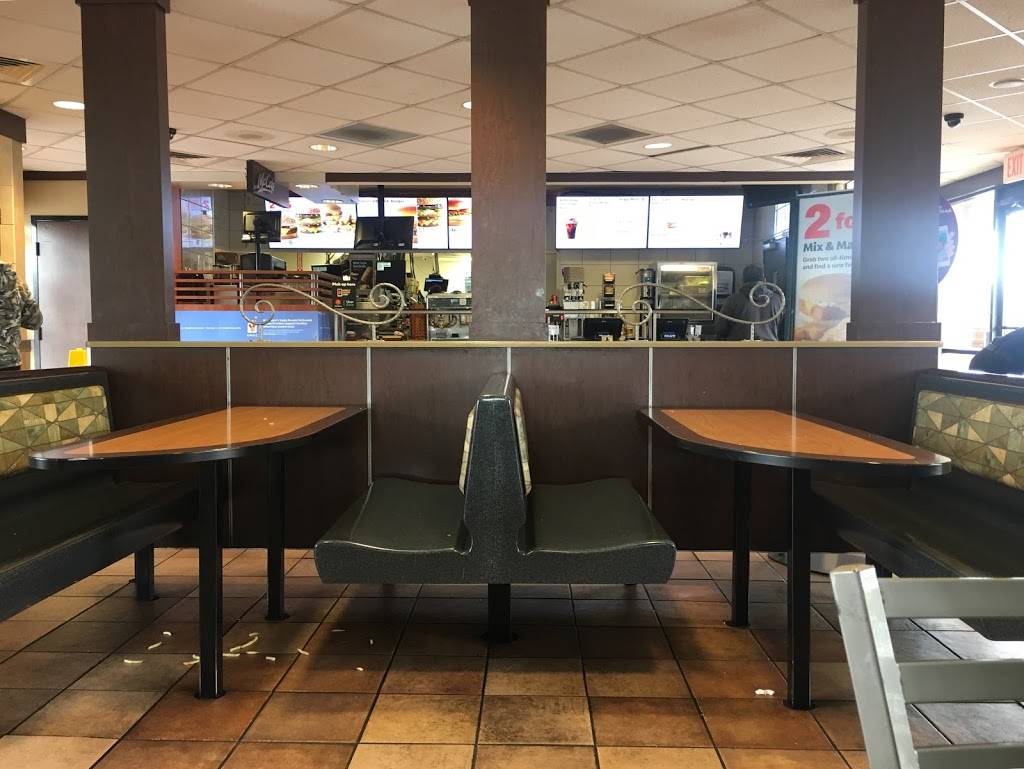 McDonalds | cafe | 10143 Sierra Ave, Fontana, CA 92335, USA | 9094287932 OR +1 909-428-7932