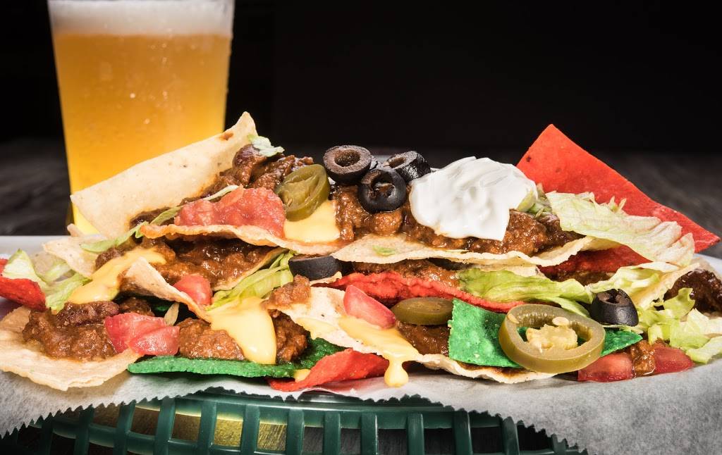 CKs Eats n Drinks | restaurant | 325 S Gulfview Blvd, Clearwater Beach, FL 33767, USA | 7274435377 OR +1 727-443-5377