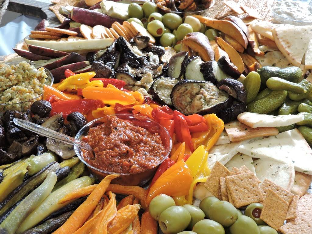 Buffalo Kosher Gourmet at The Myers Family Tel Aviv Café | restaurant | 2640 N Forest Rd, Getzville, NY 14068, USA | 7166884033 OR +1 716-688-4033