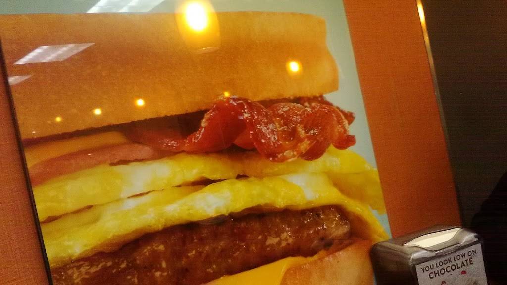 Jack in the Box | restaurant | 1650 W Lacey Blvd, Hanford, CA 93230, USA | 5595847886 OR +1 559-584-7886