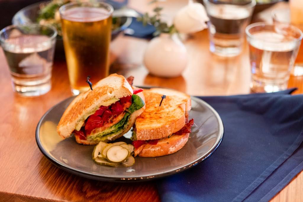 Smoky Rose | restaurant | 8602 Garland Rd, Dallas, TX 75218, USA | 4697765655 OR +1 469-776-5655