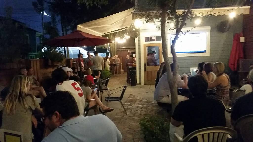 Mid City Yacht Club | restaurant | 440 S St Patrick St, New Orleans, LA 70119, USA | 5044832517 OR +1 504-483-2517