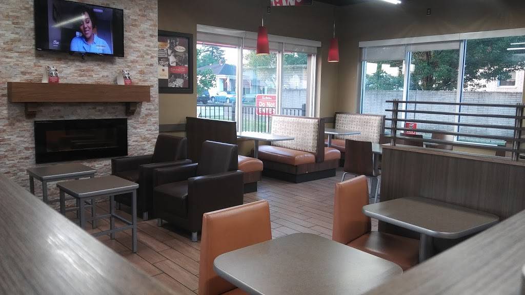 Tim Hortons | restaurant | 25511 Gratiot Ave, Roseville, MI 48066, USA | 5864989270 OR +1 586-498-9270