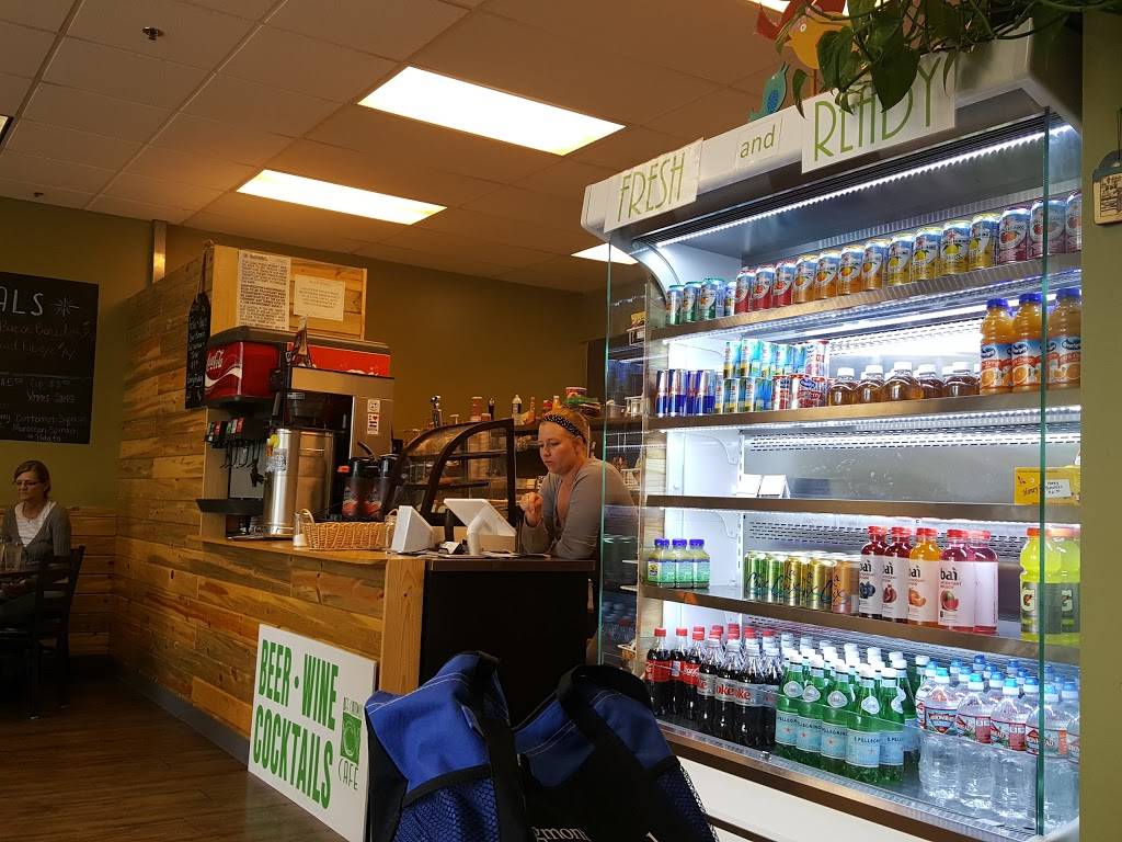 Off Campus Cafe | cafe | 2600 Campus Dr B, Lafayette, CO 80026, USA | 3036667755 OR +1 303-666-7755