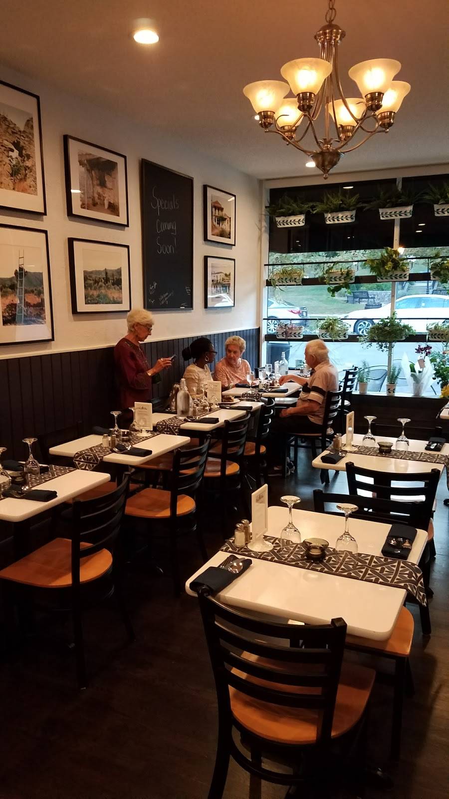 The Greek Flame | restaurant | 1835, 147 Terrace St, Haworth, NJ 07641, USA | 2012446635 OR +1 201-244-6635