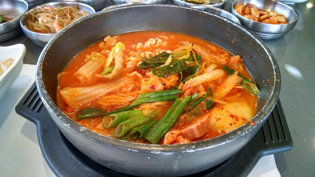 Tofu Plus Korean BBQ | restaurant | 10971 N Wolfe Rd, Cupertino, CA 95014, USA | 4087770900 OR +1 408-777-0900