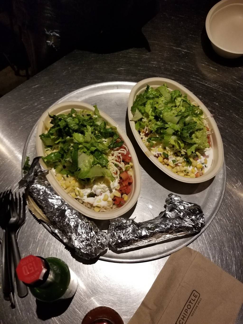 Chipotle Mexican Grill | restaurant | 8488 W Golf Rd, Niles, IL 60714, USA | 8473245086 OR +1 847-324-5086