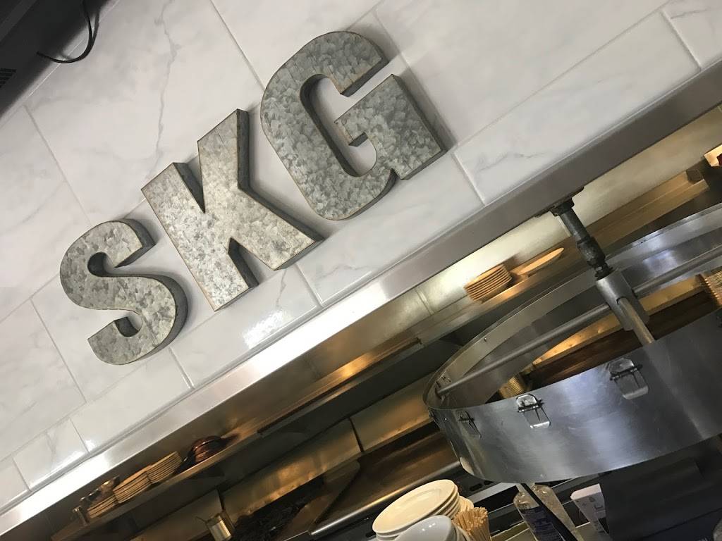 South Kelly Grill | restaurant | 101 S Kelly Rd, American Canyon, CA 94503, USA | 7072246303 OR +1 707-224-6303