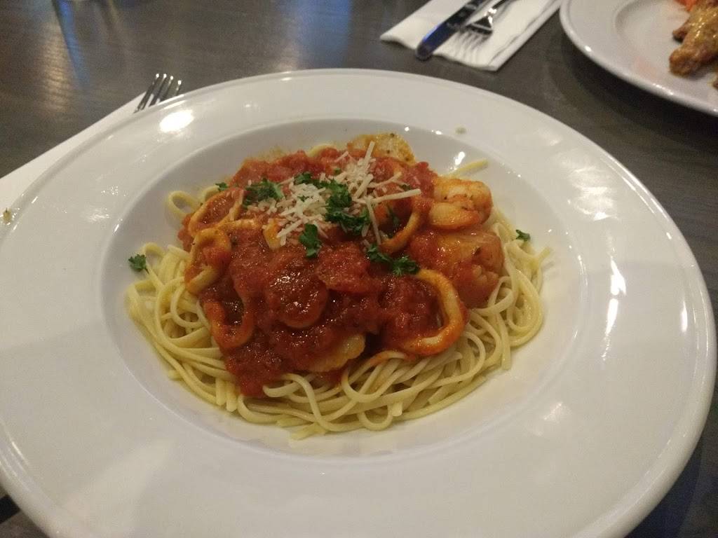 Stone Ridge Grill & Bar | restaurant | 60 Man-Mar Dr, Plainville, MA 02762, USA | 5083160758 OR +1 508-316-0758