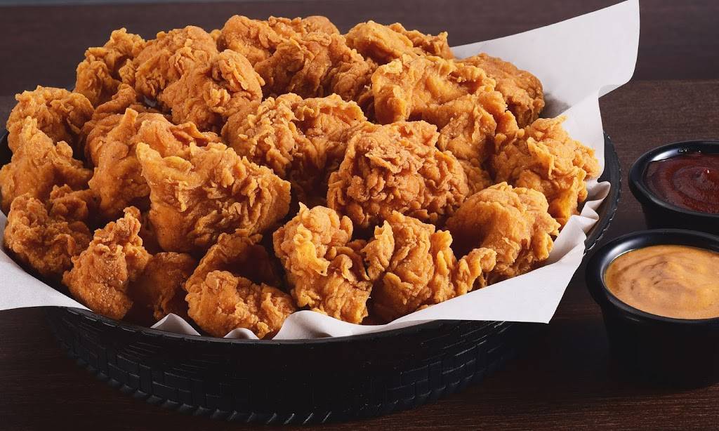 Pollo Campero | meal takeaway | 190 Glen St, Glen Cove, NY 11542, USA | 5166763000 OR +1 516-676-3000