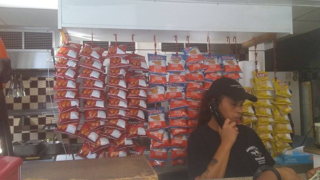 Angelos Pizza House | restaurant | 3901 Frankford Ave, Philadelphia, PA 19124, USA | 2157439979 OR +1 215-743-9979